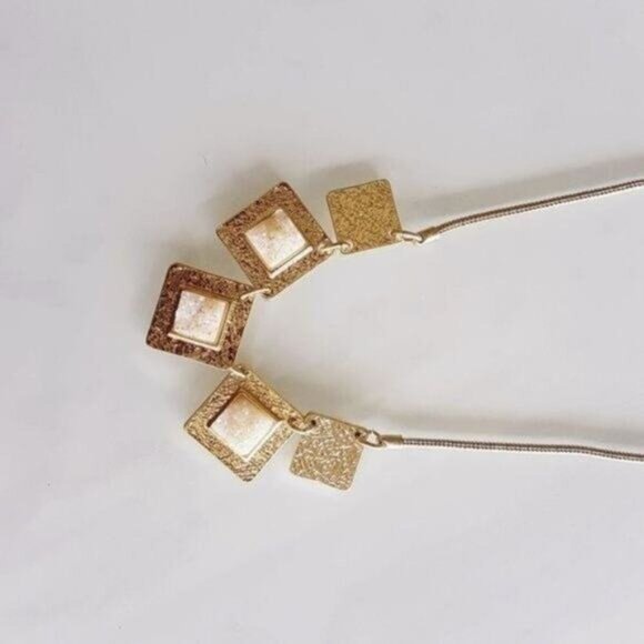 Hammered Gold Necklace Squares raw stone inset New with Tags - Picture 12 of 15